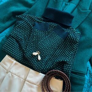 J Crew Navy and Green Turtleneck Sweater XS